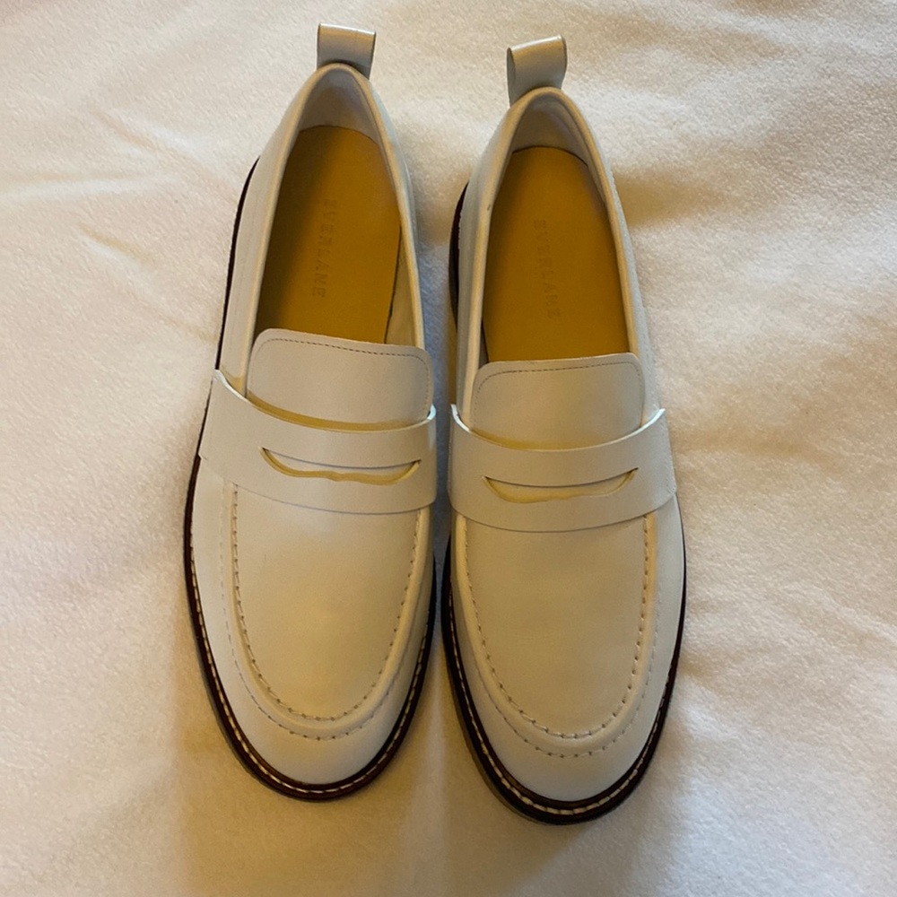 Everlane gum sole cream penny loafer, size 9.5